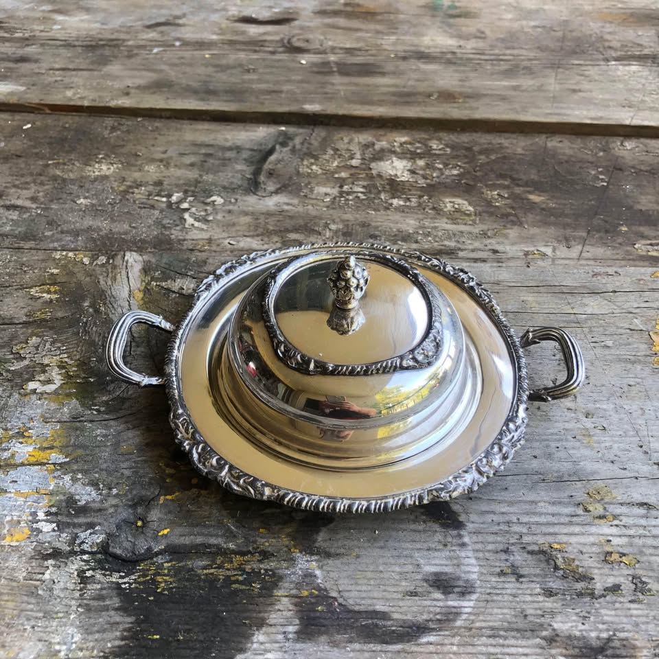 Vintage Seranco EPNS Art Nouveau Silver Plated Butter Dish with Handles and Lid