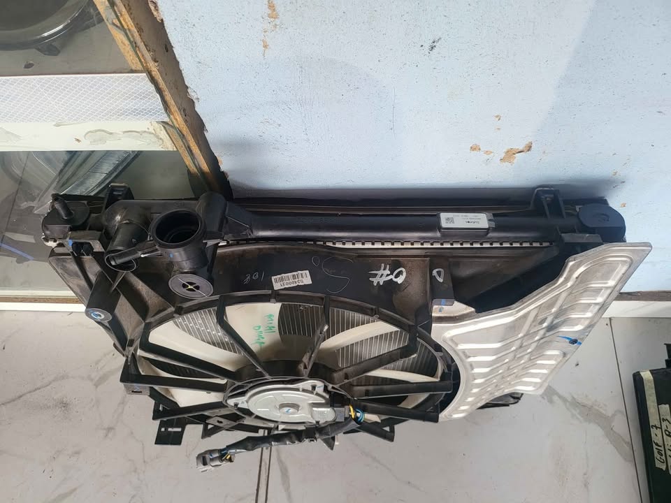 2022 Toyota starlet/ Suzuki Baleno/ Suzuki Swift Radiator set for sale - Private Seller 2022 Toyota starlet/ Suzuki Baleno/ Suzuki Swift Radiator set for sale - Private Seller