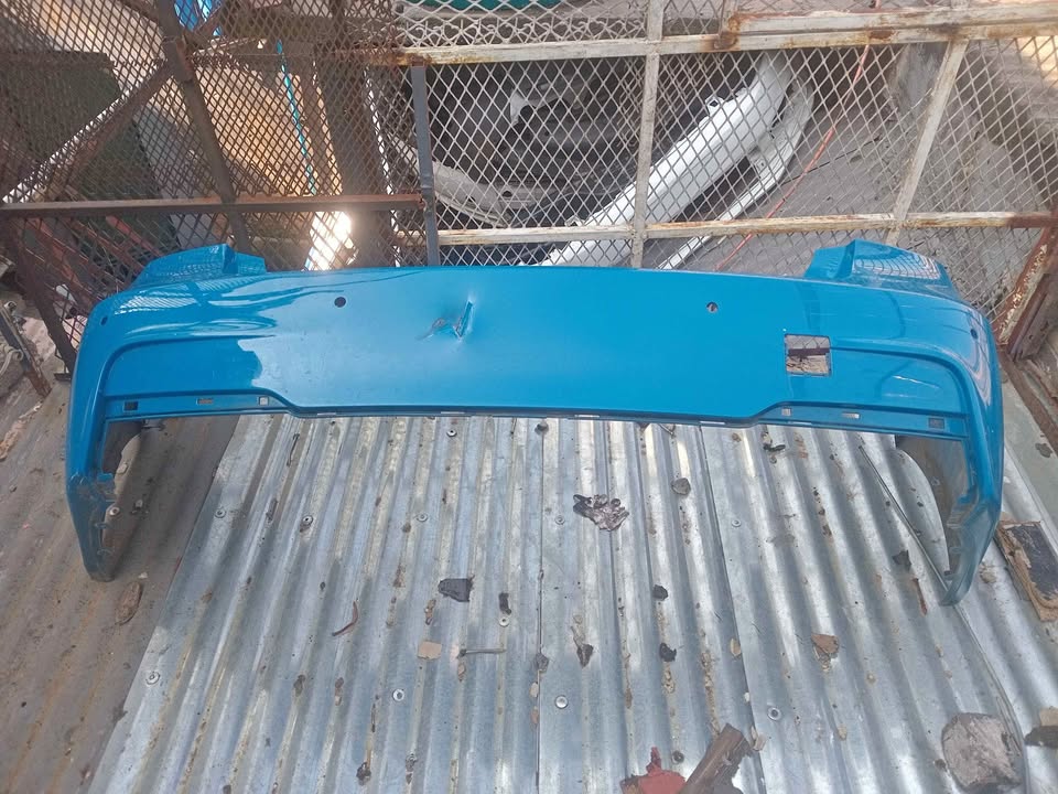 Bmw F30 Rear Bumper With Pdc Holes - Private Seller Bmw F30 Rear Bumper With Pdc Holes - Private Seller
