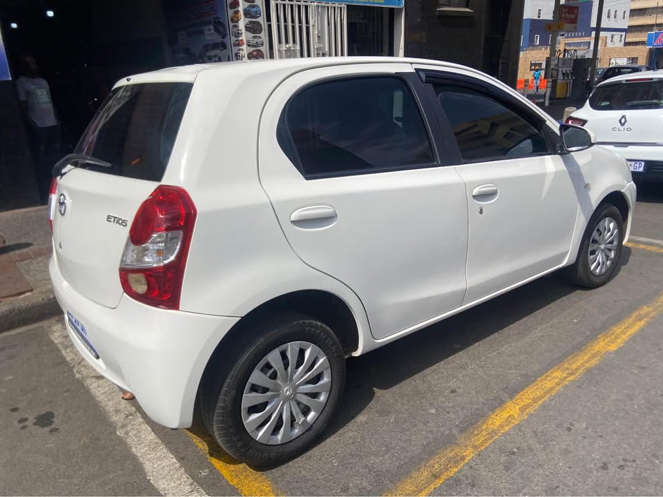 2017 Toyota Etios 57000km