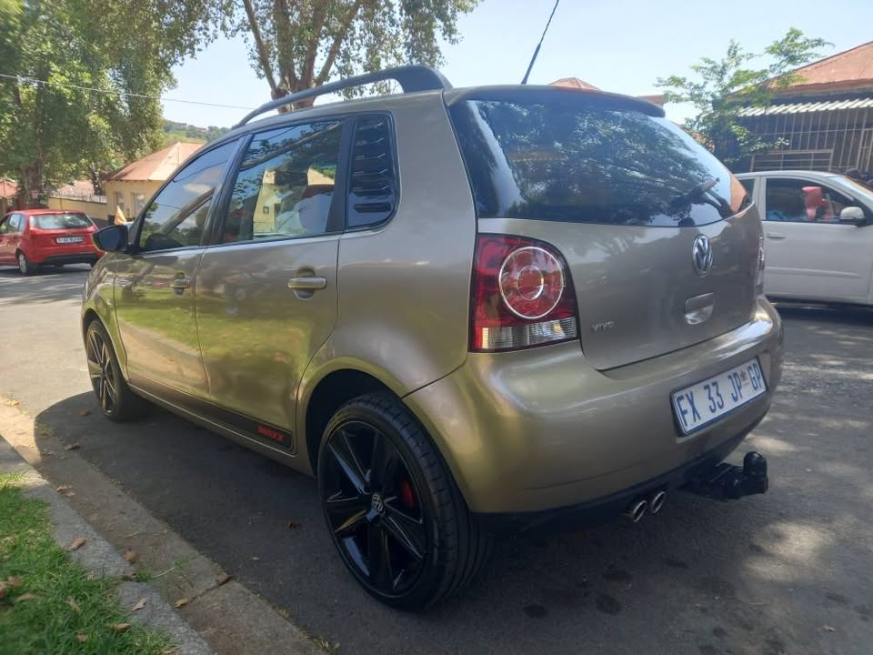 2016 VW POLO VIVO 1.6 MAX PETROL, MANUAL, GOLD, 87000KMS,