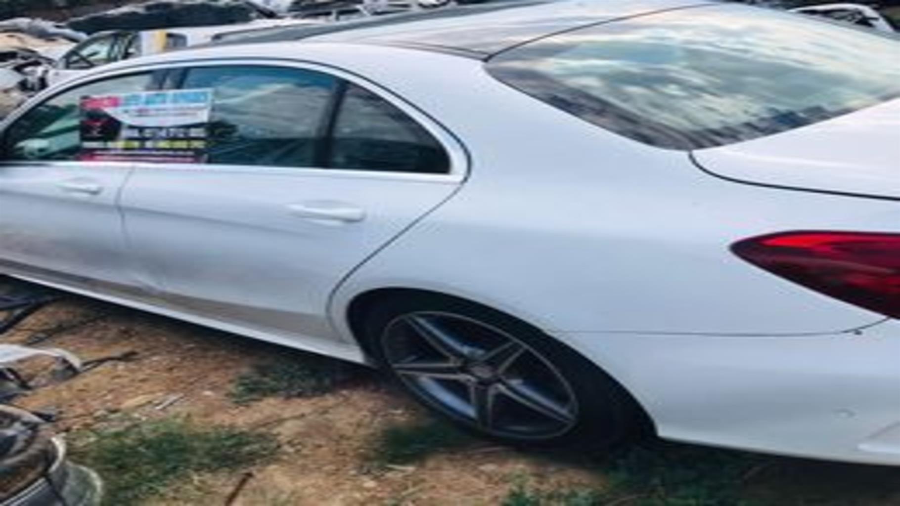 Mercedes Benz W205 C-class automatic stripping for parts - Private Seller