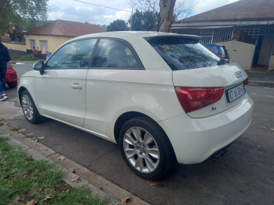2012 AUDI A1 1.2 TFSI ATTRACTION AUTOMATIC, WHITE,