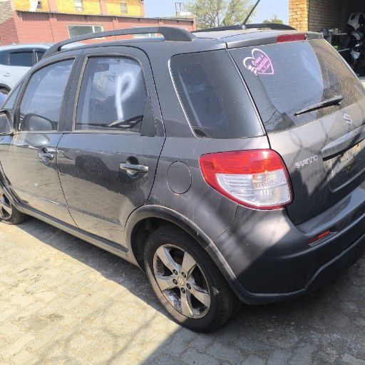 Suzuki Sx4 car Spare Parts - Private Seller Suzuki Sx4 car Spare Parts - Private Seller