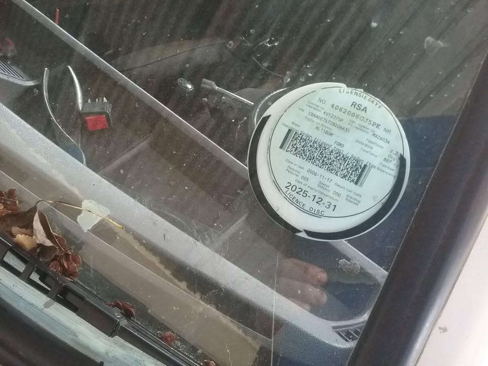 Ford escort for sale or to swap NO PAPERS - Private Seller Ford escort for sale or to swap NO PAPERS - Private Seller