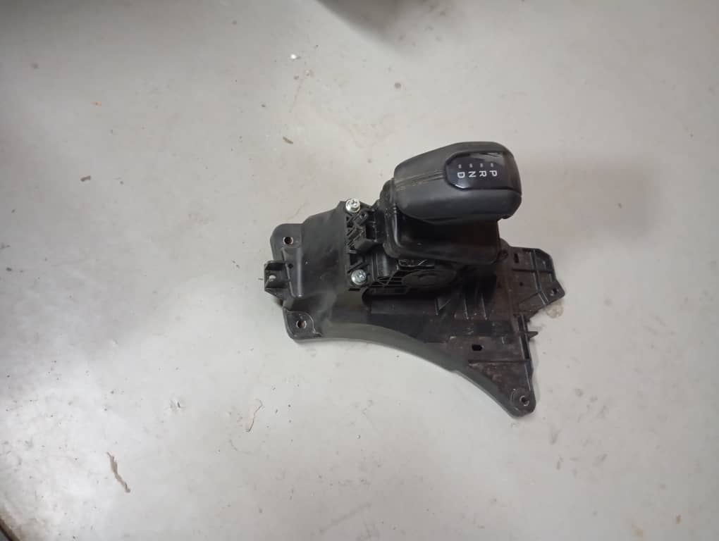 2023 FORD RANGER T9 WILDTRACK GEAR KNOB - Private Seller