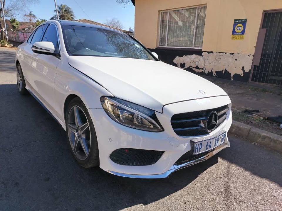 Mercedes Benz C200 AMG 2016