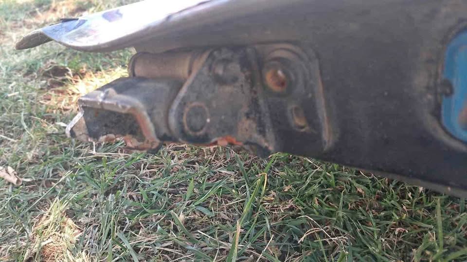 VW polo 2 door GT type door hinge