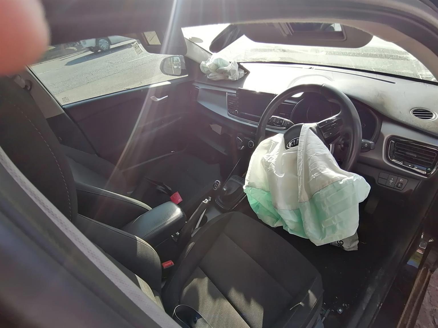 2019 KIA RIO 1.4 MANUAL STRIPPING FOR SPARES - Private Seller