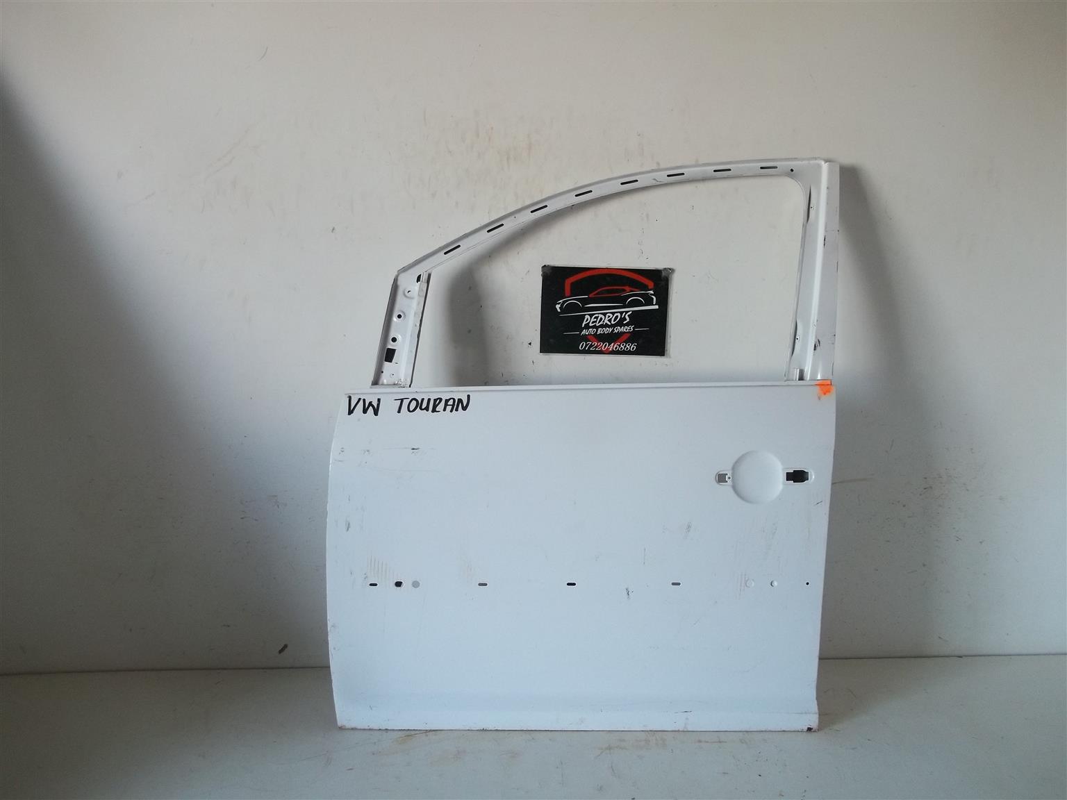 VW Touran (1T) '03-'15 left front door - Private Seller VW Touran (1T) '03-'15 left front door - Private Seller
