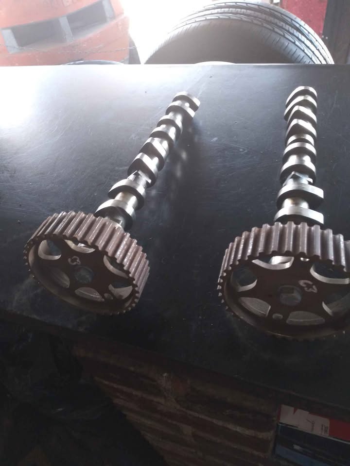 Ciroen c3 intake and exhaust camshaft - Private Seller