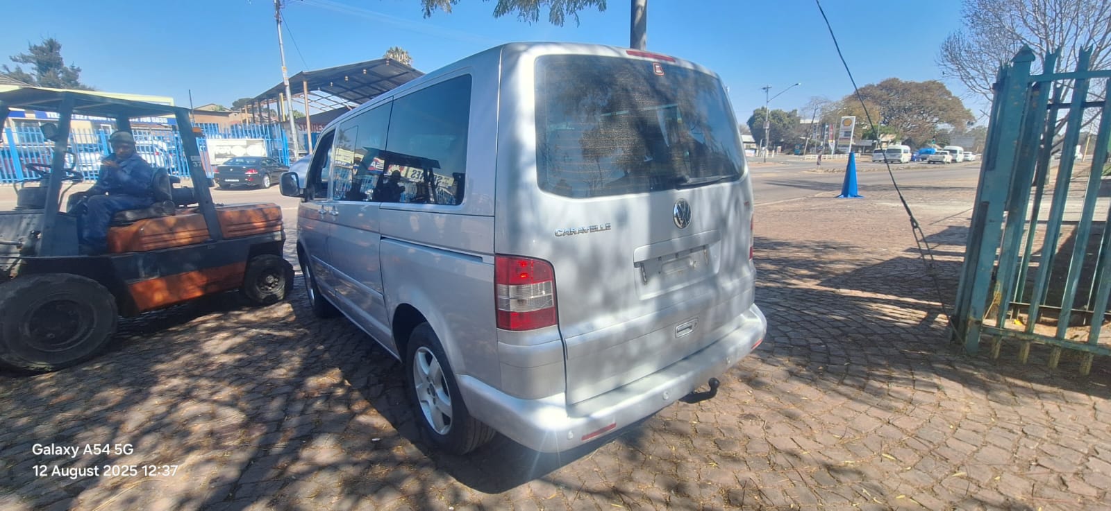 VW Transporter T5 2.5 Automatic Now Stripping For Spares - Private Seller VW Transporter T5 2.5 Automatic Now Stripping For Spares - Private Seller