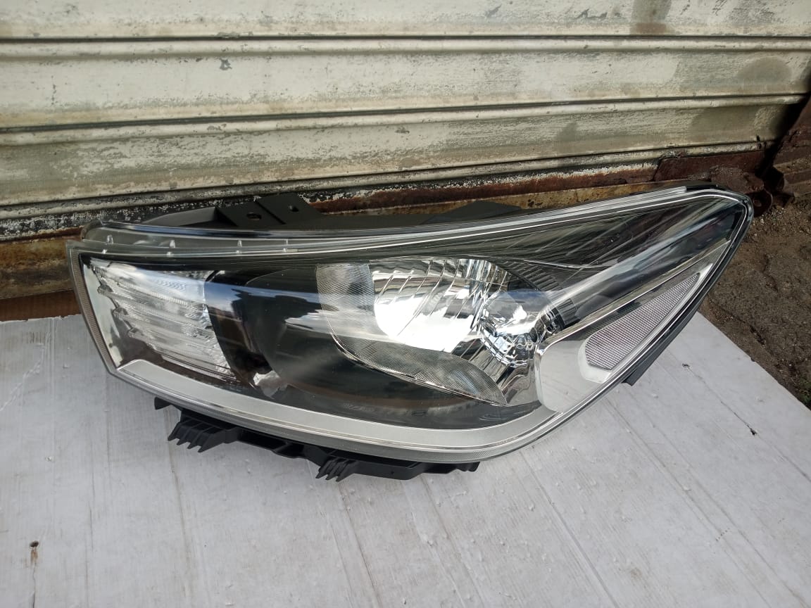 2018-2023 KIA RIO LEFT SIDE NORMAL HEADLIGHT FOR SALE - Private Seller 2018-2023 KIA RIO LEFT SIDE NORMAL HEADLIGHT FOR SALE - Private Seller
