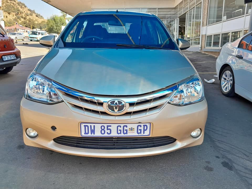 2015 TOYOTA ETIOS 1.5 SX SPRINT SEDAN MANUAL 2015 TOYOTA ETIOS 1.5 SX SPRINT SEDAN MANUAL