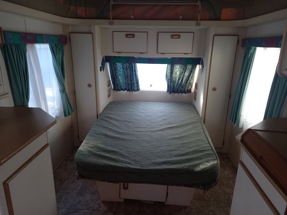 1995 Gypsey . Gypsey . - Private Seller 1995 Gypsey . Gypsey . - Private Seller