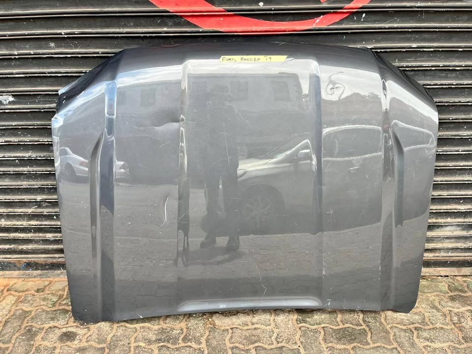 Ford Ranger T9 Bonnet - Private Seller Ford Ranger T9 Bonnet - Private Seller