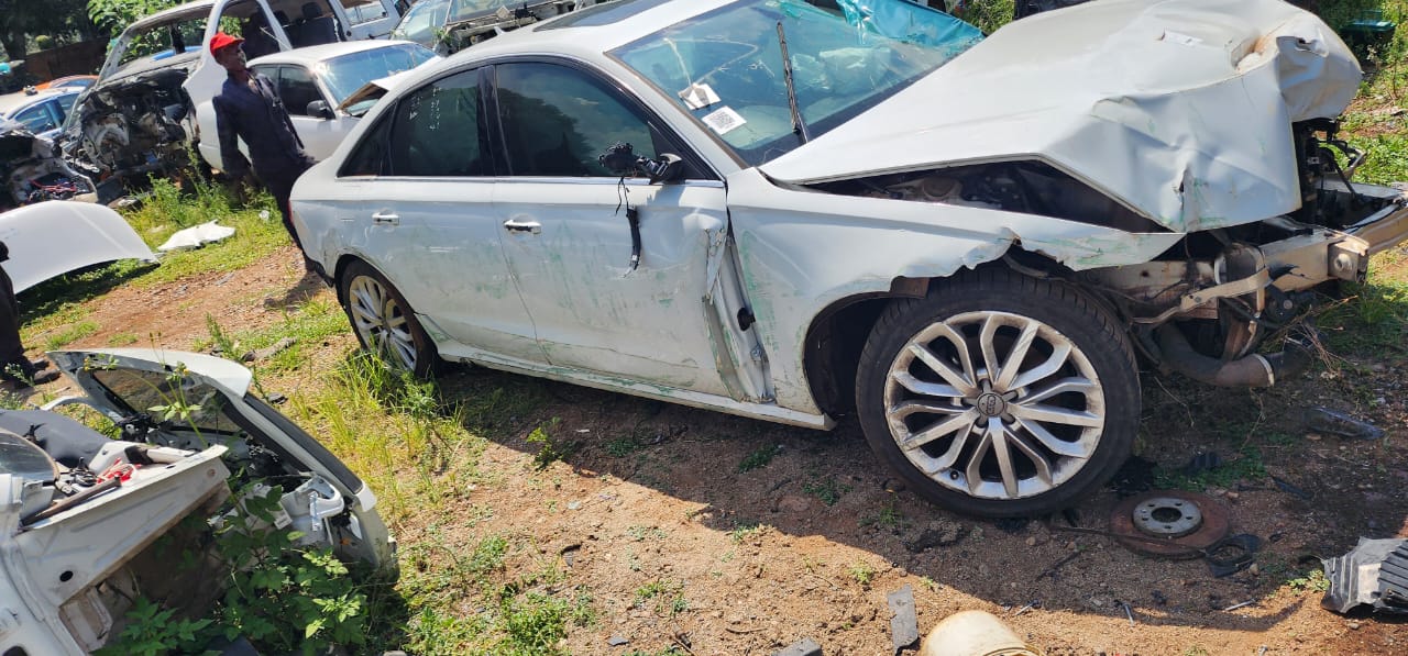 now stripping audi a6 1.8 2016