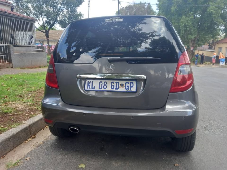 2012 MERCEDES BENZ A200 Petrol, Automatic, Grey Color, Mileage 87000kms,