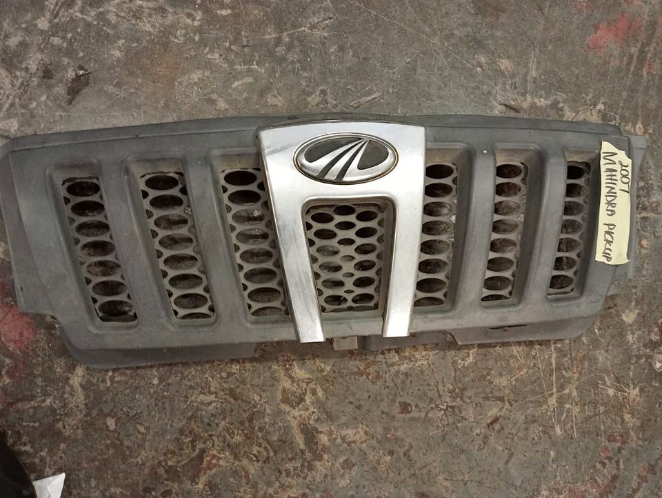 MAHINDRA PICKUP GRILL - Private Seller MAHINDRA PICKUP GRILL - Private Seller