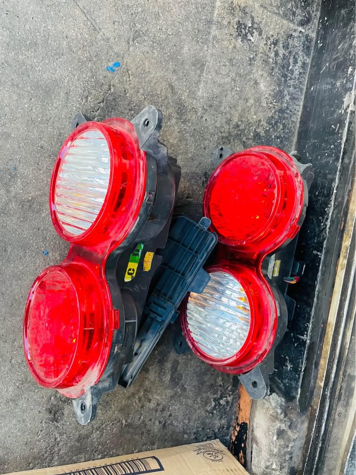 Kia K2700 taillights - Private Seller Kia K2700 taillights - Private Seller