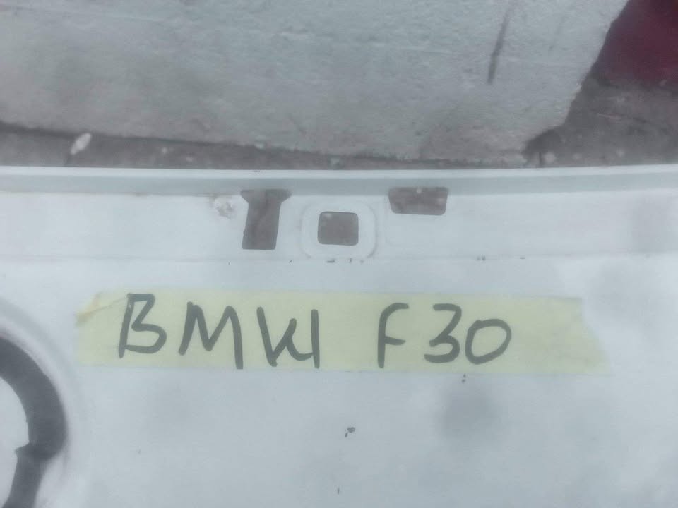 BMW F30 Front bomber - Private Seller