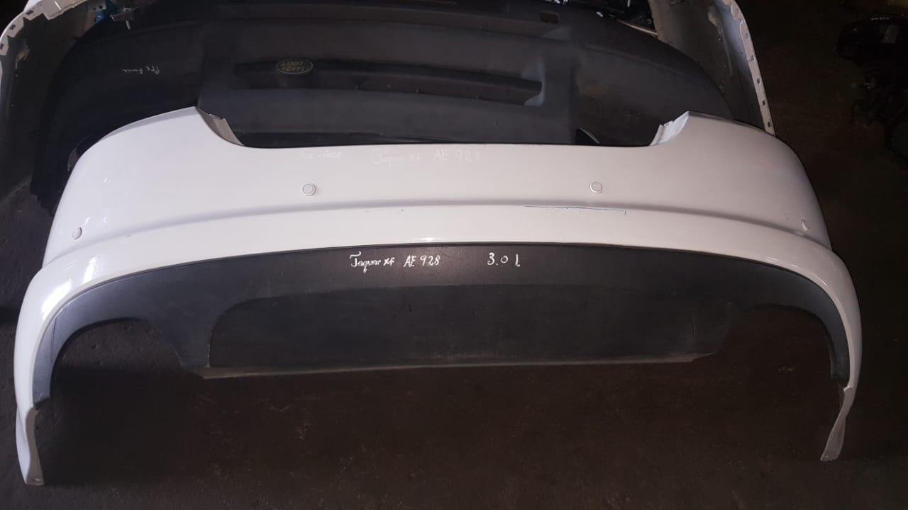 JAGUAR XF REAR BUMBER JAGUAR XF REAR BUMBER
