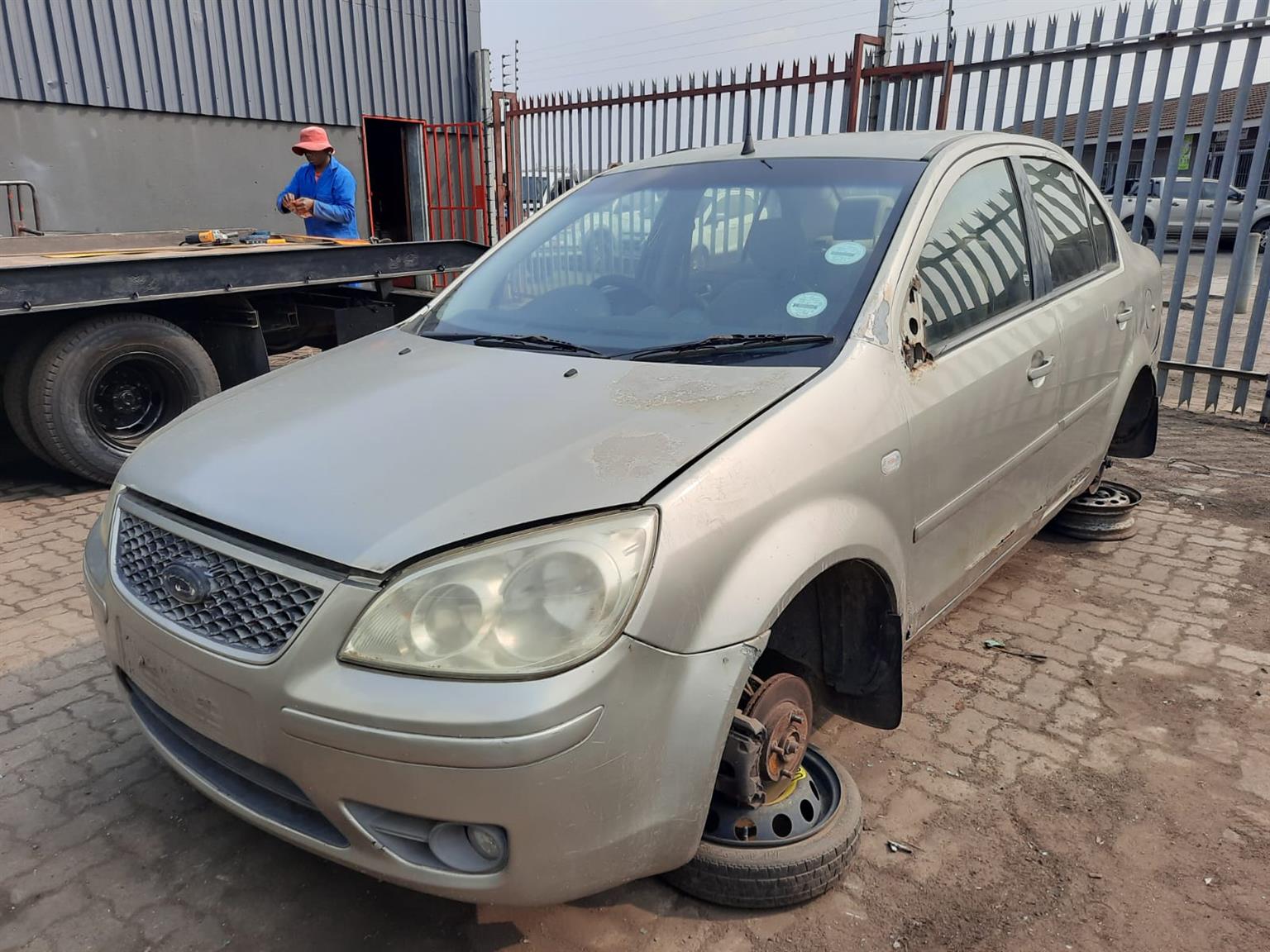 2008 Ford Ikon 1.6 TDCI - Stripping for Spares.