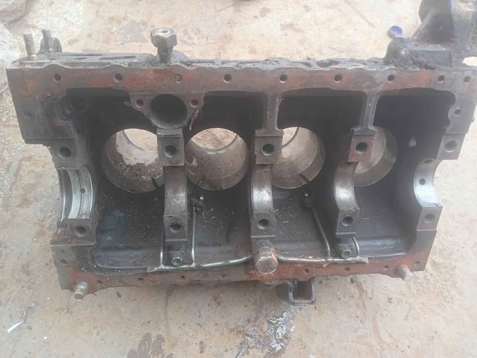 Isuzu 4JA1 block in excellent condition - Private Seller Isuzu 4JA1 block in excellent condition - Private Seller