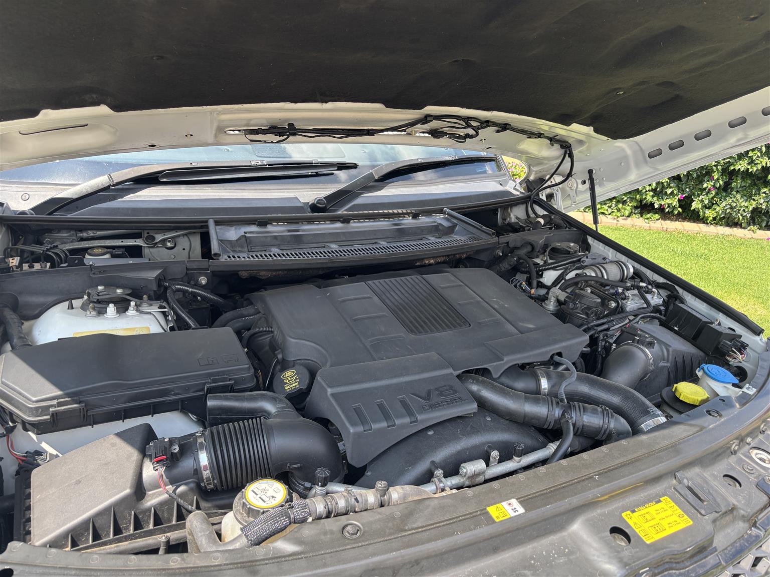 Used 2012 Land Rover Range Rover Vogue SE SDV8 - Private Seller