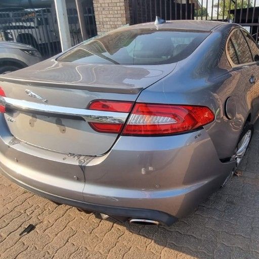 Jaguar XF Stripping for Spares