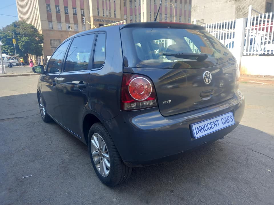 2015 VW POLO VIVO 1.4 PETROL, MANUAL TRANSMISSION, GREY COLOUR, MILEAGE 75000KM