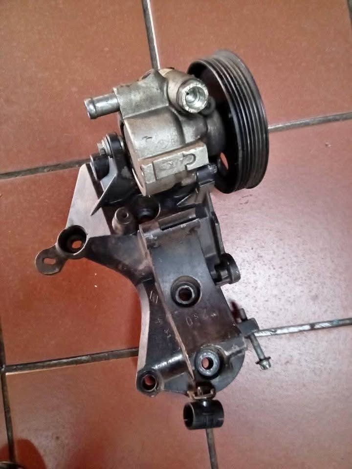 Nissan Np200 Power Steering Pump - Private Seller