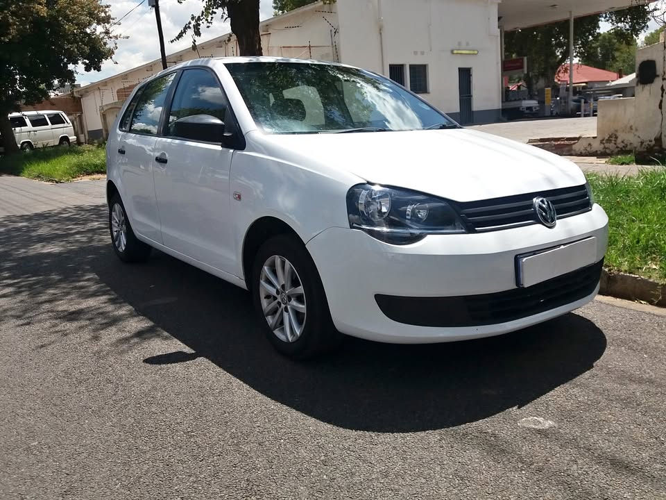 2016 VOLKSWAGEN POLO VIVO 1.4T 29000kilos