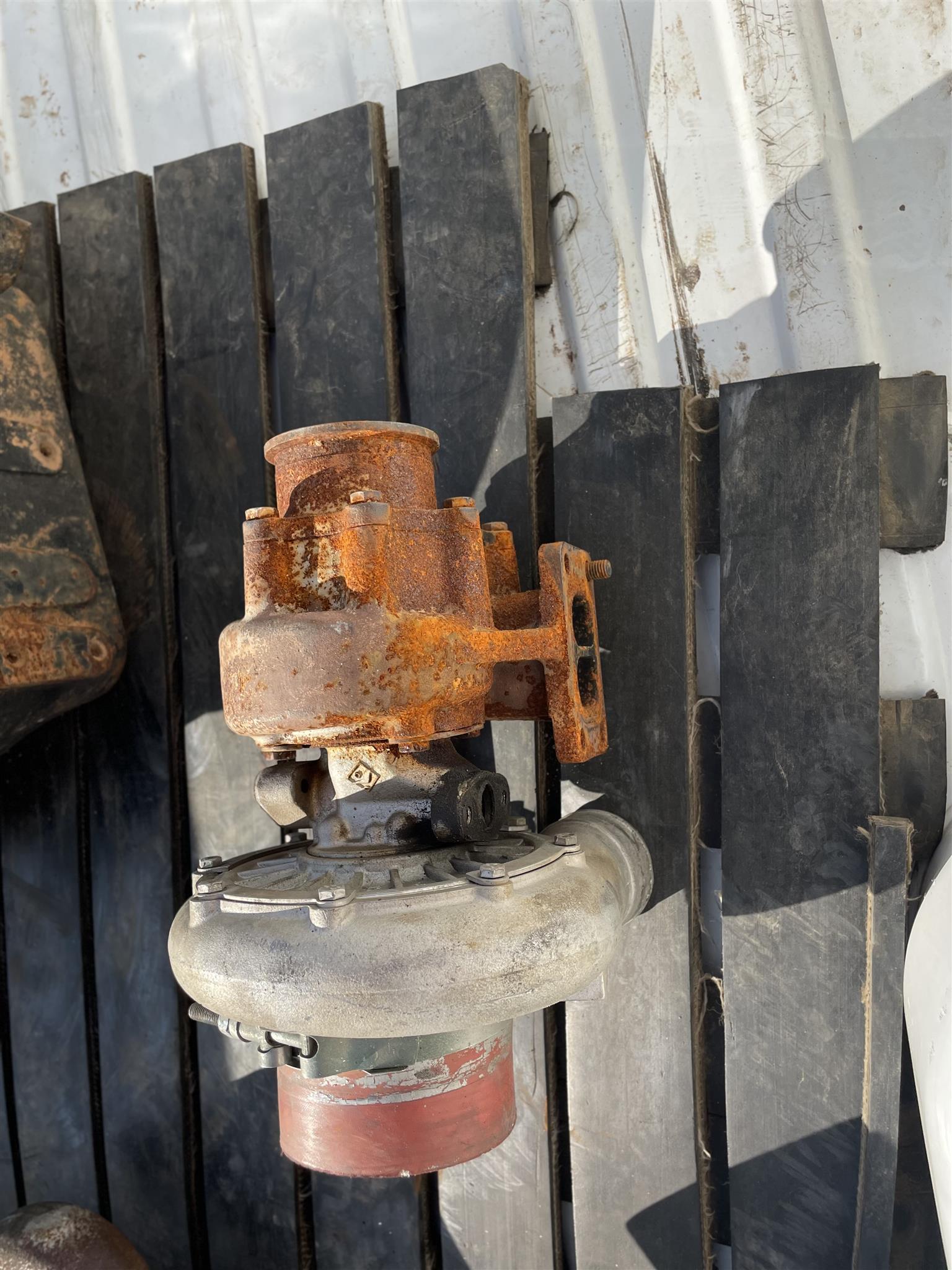Isuzu 6HK1 turbos for sale - Private Seller Isuzu 6HK1 turbos for sale - Private Seller
