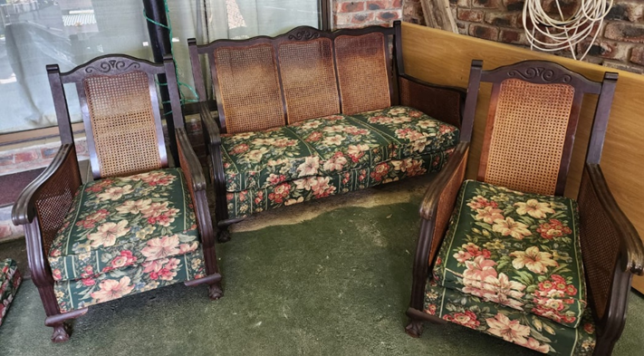 Antique ball and claw lounge suite
