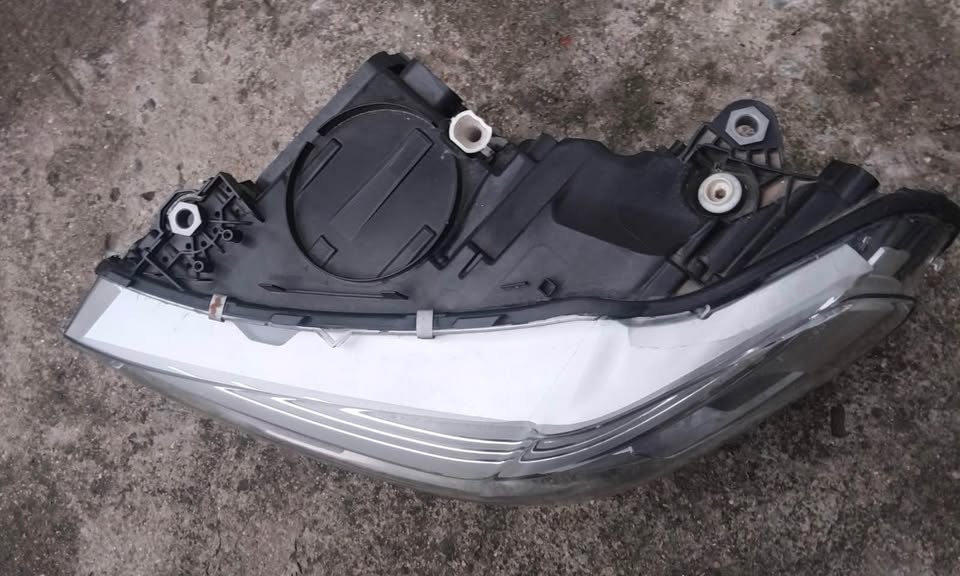 BMW X3 G01 HEADLIGHT BMW X4 G02 HEADLIGHT - Private Seller BMW X3 G01 HEADLIGHT BMW X4 G02 HEADLIGHT - Private Seller