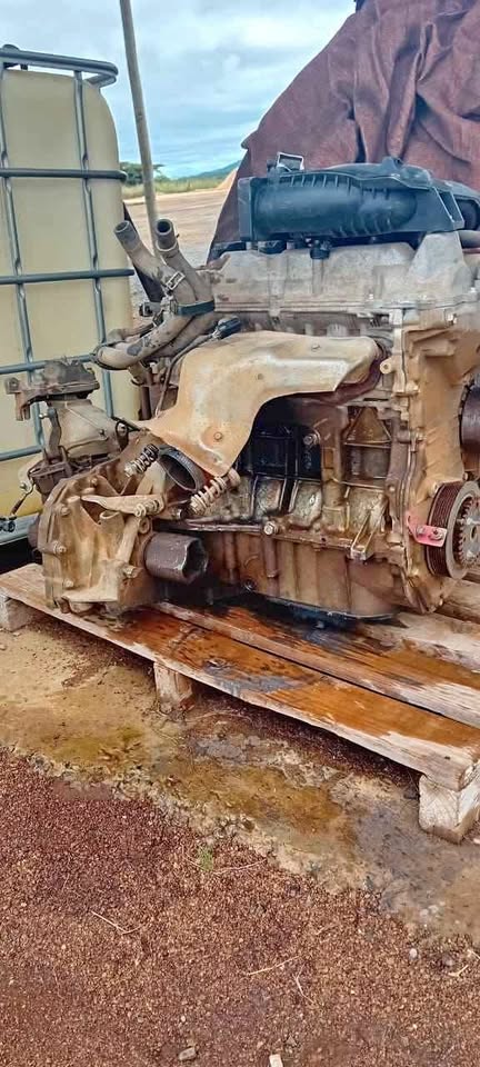 Nissan Almera Engine and gearbox - Private Seller Nissan Almera Engine and gearbox - Private Seller