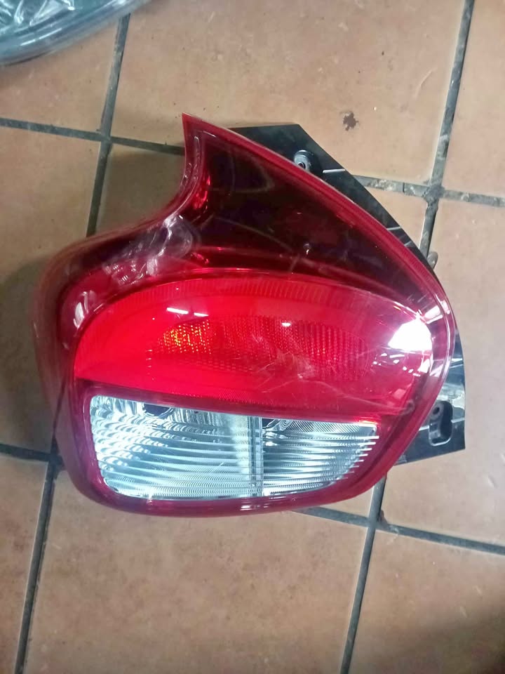 Toyota VITS, Suzuki celerio Left side TAILLIGHT - Private Seller Toyota VITS, Suzuki celerio Left side TAILLIGHT - Private Seller