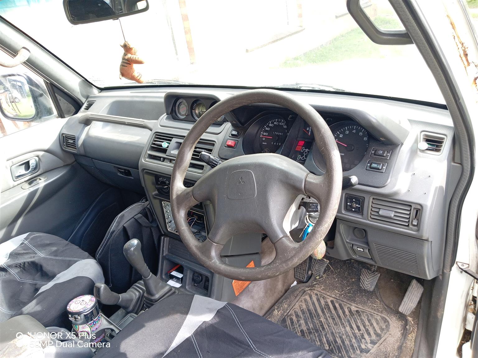 Used 1989 Mitsubishi Pajero 5-door 3.2DI-D GLS Legend II Limited Edition - Private Seller Used 1989 Mitsubishi Pajero 5-door 3.2DI-D GLS Legend II Limited Edition - Private Seller