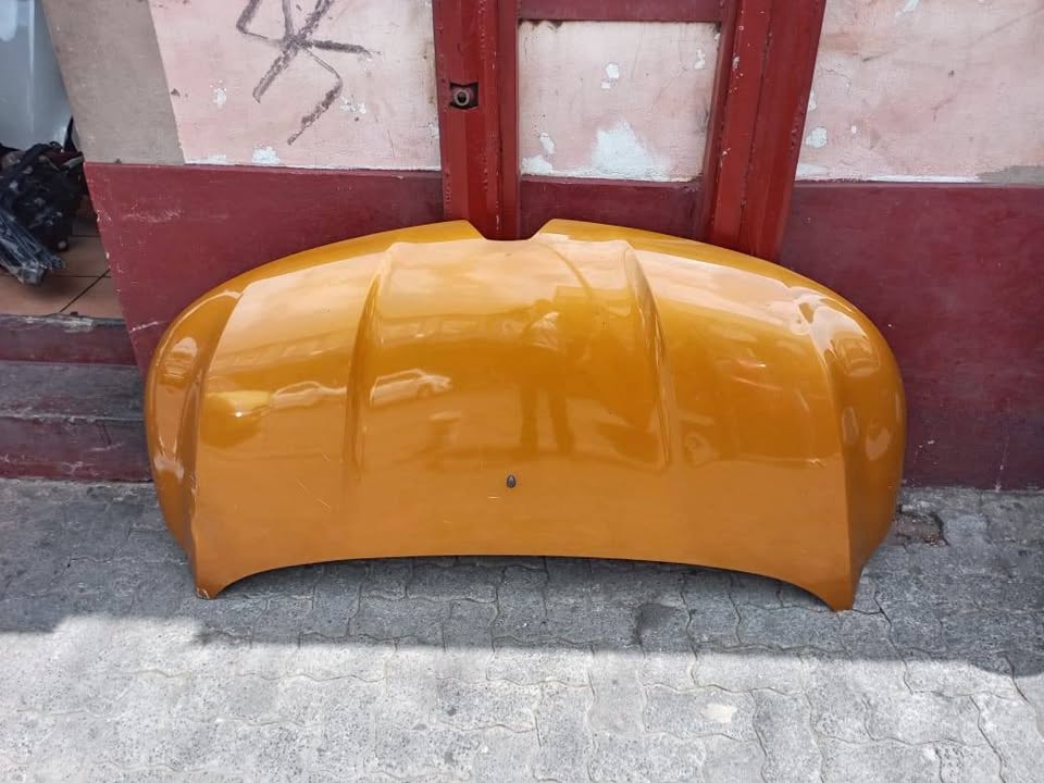 Renault Triber Bonnet - Private Seller Renault Triber Bonnet - Private Seller