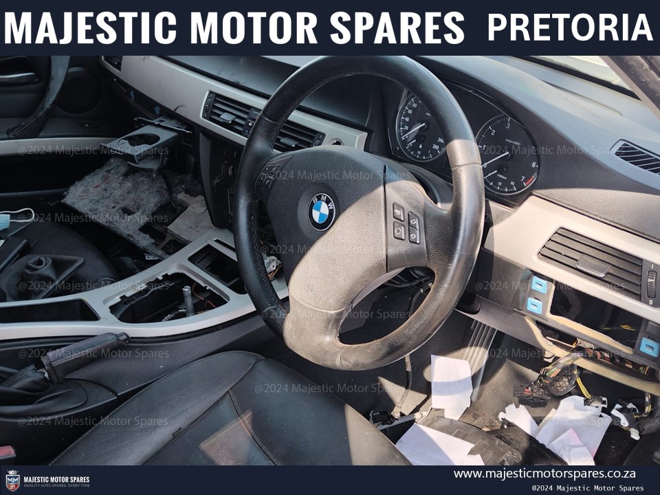 Stripping for Spares 2009 Facelift LCI 320i - Private Seller Stripping for Spares 2009 Facelift LCI 320i - Private Seller