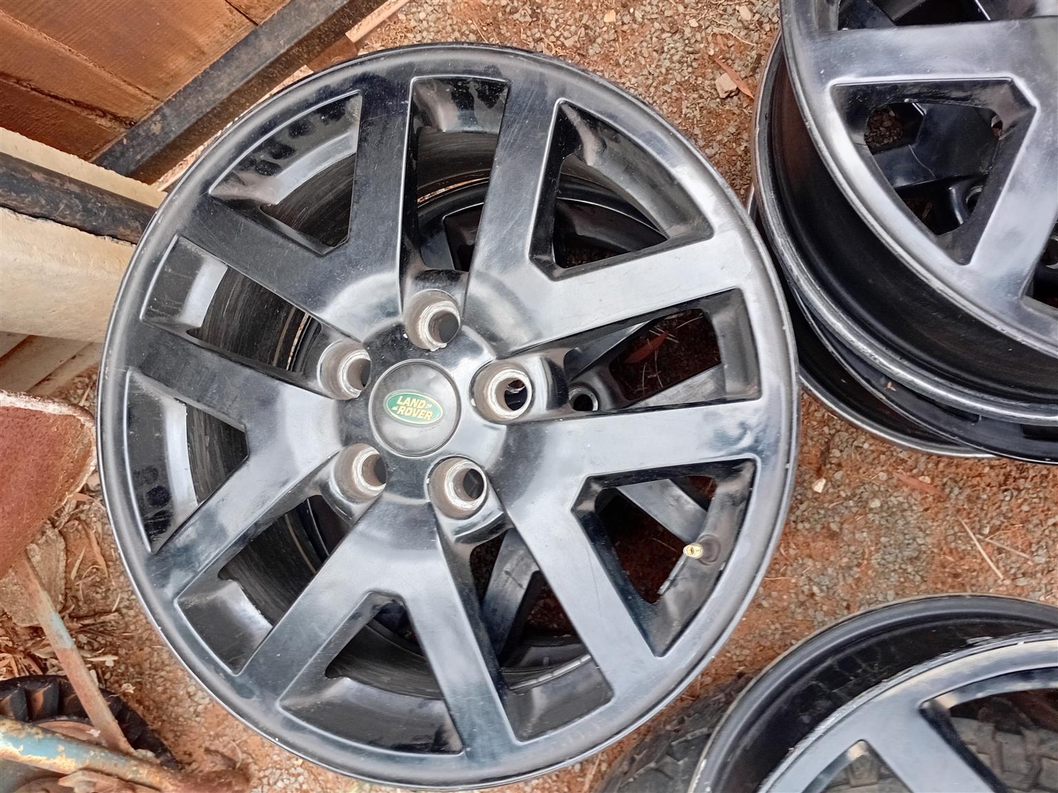 Tyres - Private Seller Tyres - Private Seller