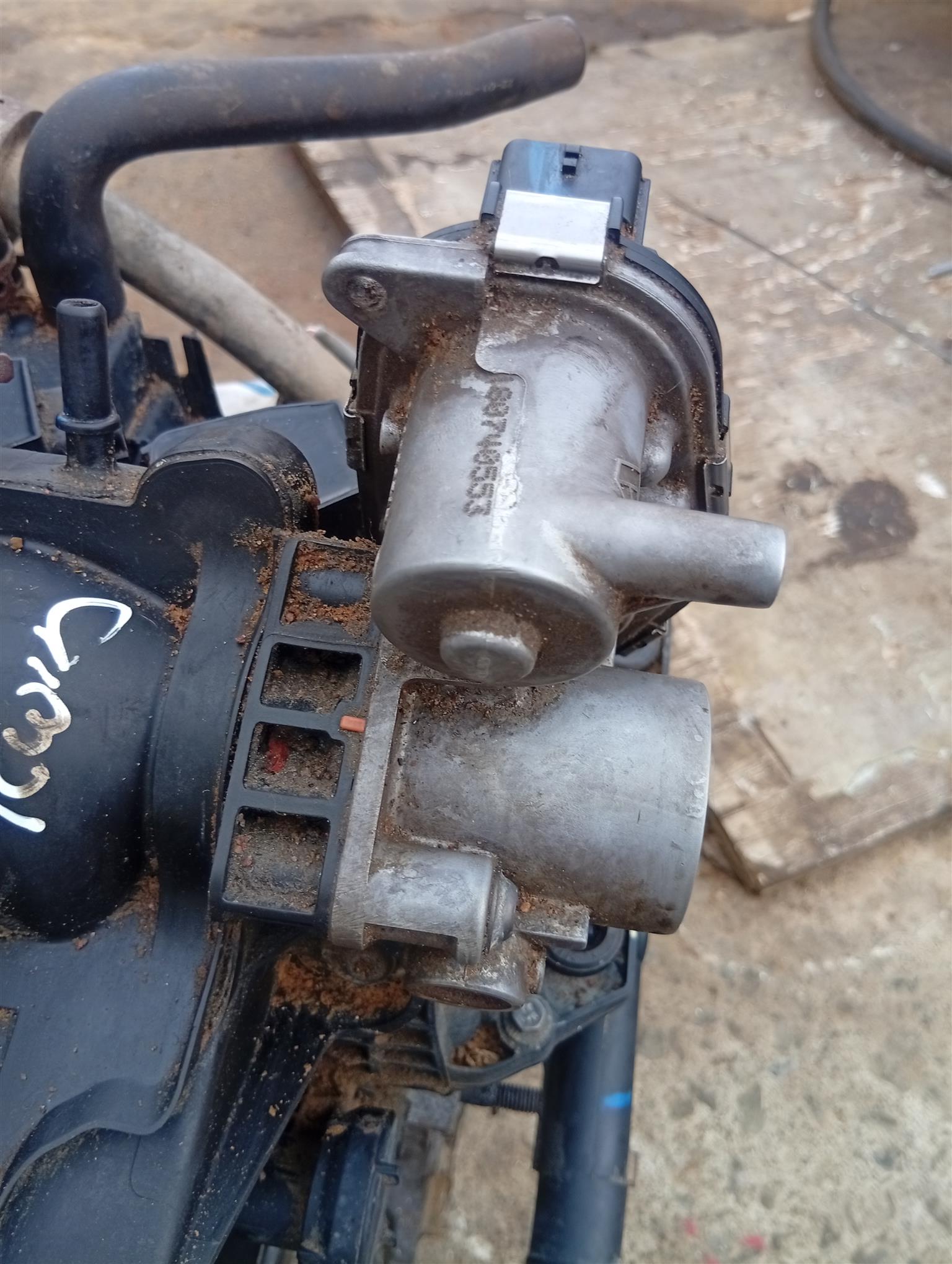 2016-2019 Renault kwid accelerator throttle body - Private Seller 2016-2019 Renault kwid accelerator throttle body - Private Seller