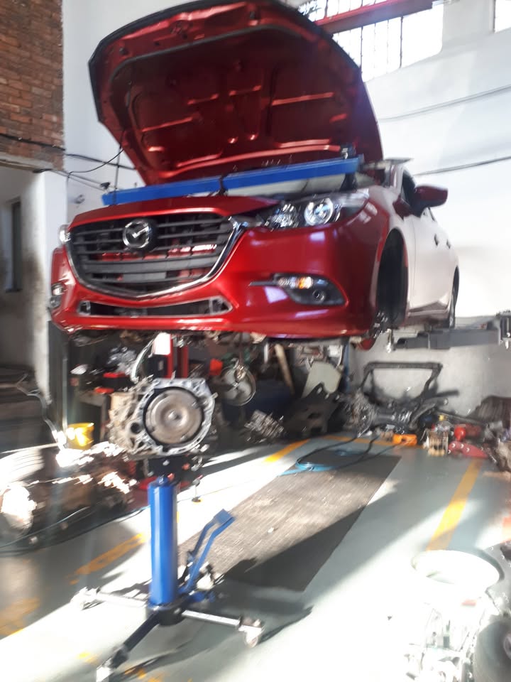 MAZDA AUTO GEARBOX - Private Seller MAZDA AUTO GEARBOX - Private Seller