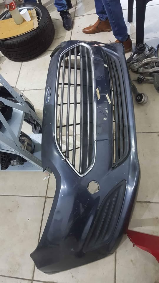 FORD FIESTA BUMPER COMPLETE BUMPER - Private Seller