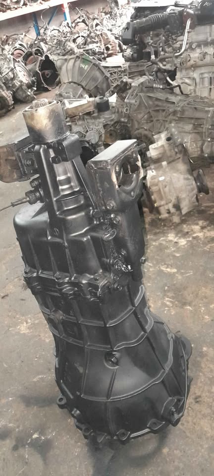 Isuzu 3.0 4JH1 reconditioned import quality gearbox for sale - Private Seller