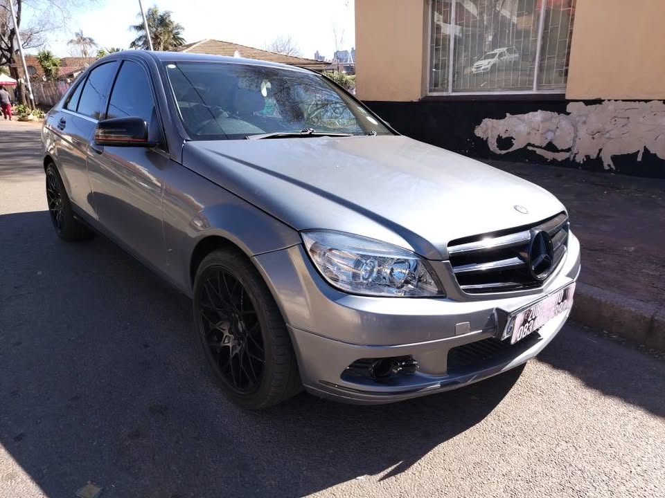 2010 Mercedes Benz C180 kompressor