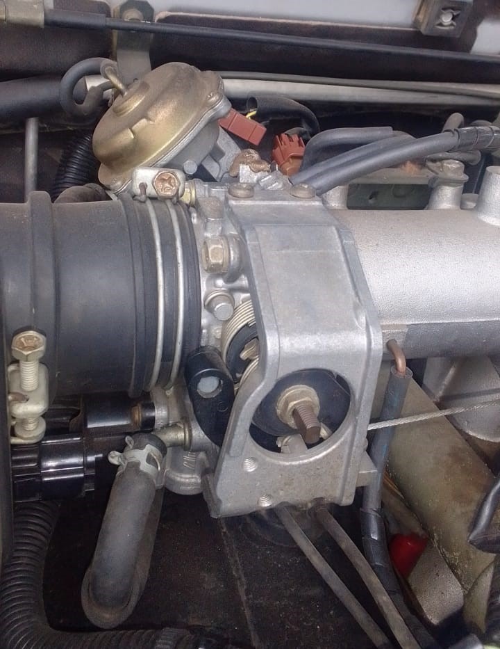 Used Mitsubishi Pajero Gen 3 Throttle Body for sale - Private Seller