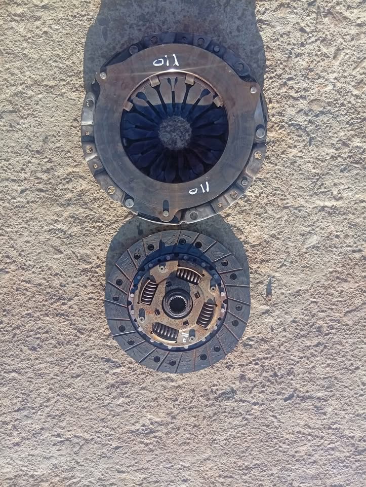 Hyundai i10 clutch and pressure plate