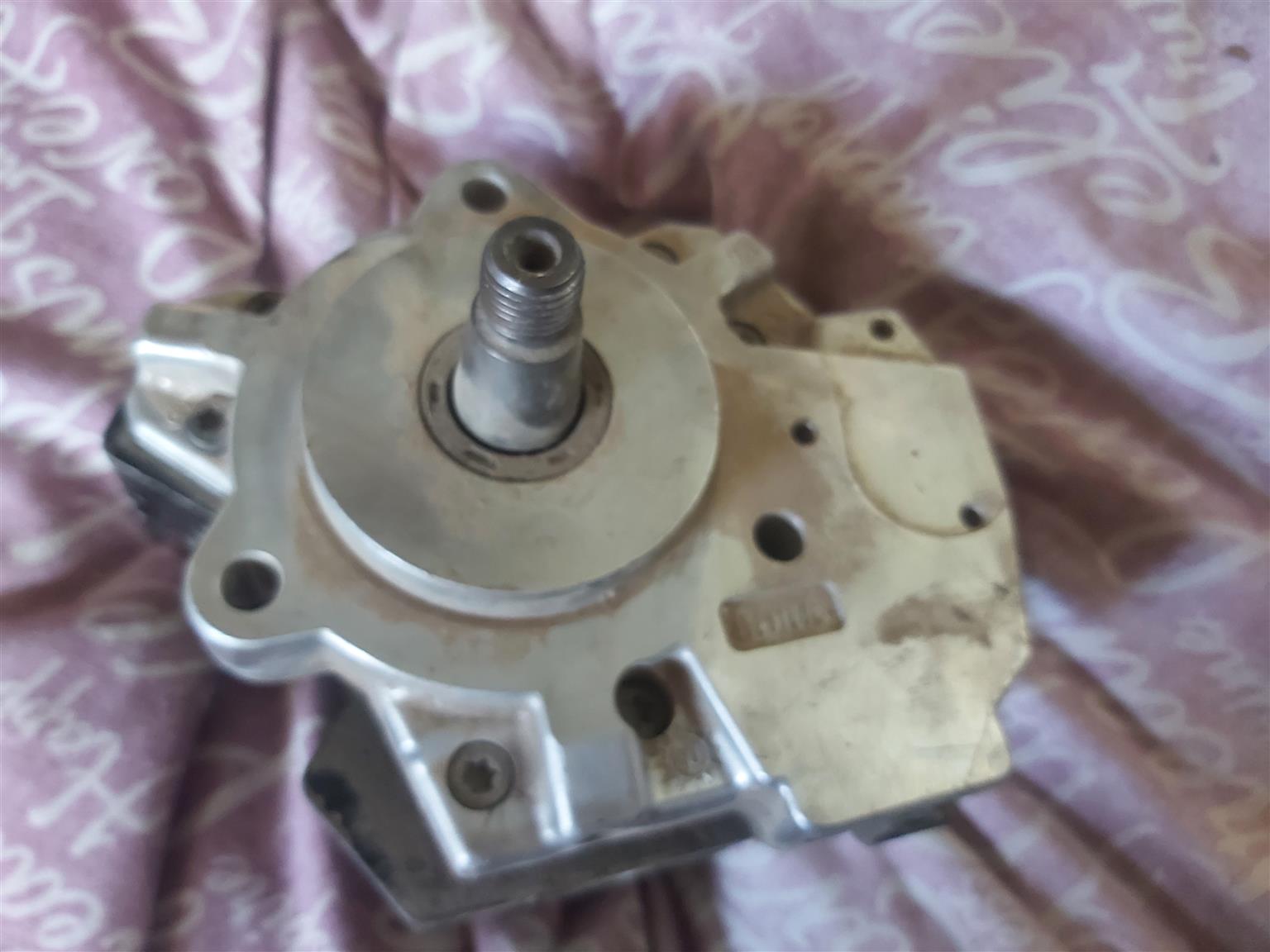 Diesel pump bmw e46 e60 - Private Seller Diesel pump bmw e46 e60 - Private Seller